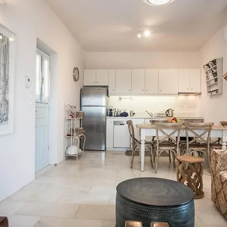 Errieta House - Eclectic Island - Gorgeous Sea Views, Garden